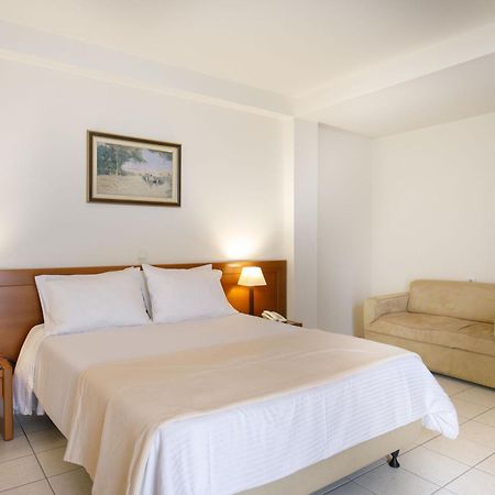 Lamía Hotel Athina מראה חיצוני תמונה