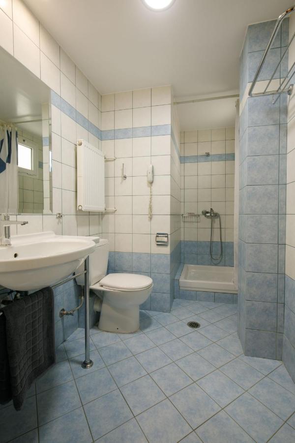 Lamía Hotel Athina מראה חיצוני תמונה